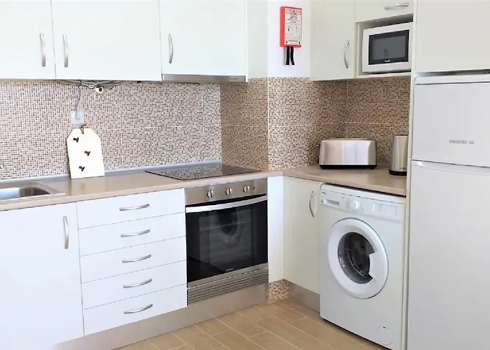 T1 Mira 7 - Remodelado, Ar-condicionado, Vista Mar, Wifi 아파트 쿼테이라